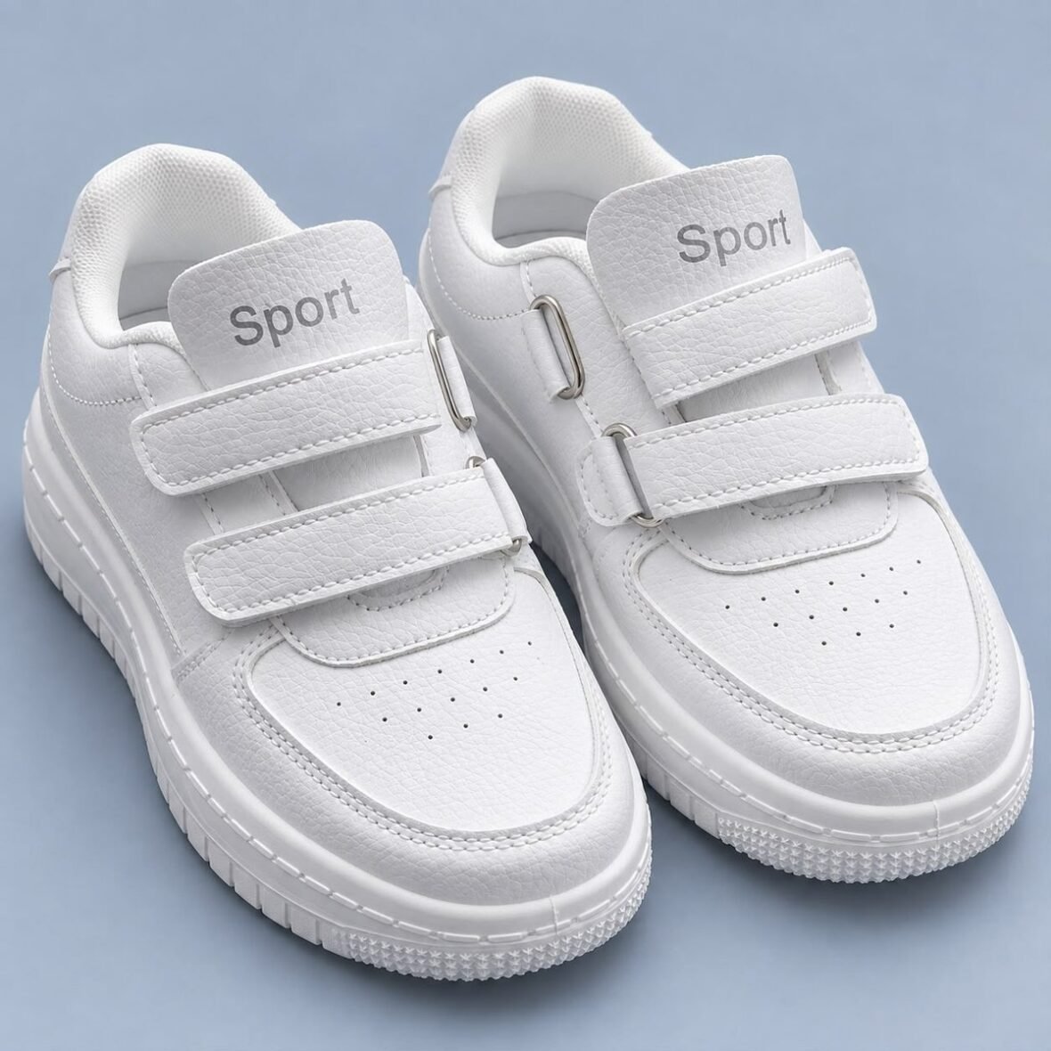 Baskets Sport blanches à scratch