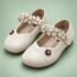 Ballerines beiges à bride fleurie
