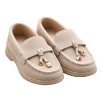 Mocassins beiges à pompons